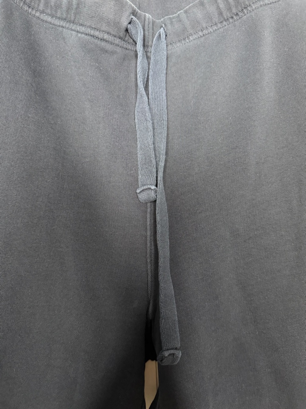 Frank & Eileen Navy
Cozy and comfy Catherine Wide Leg Sweatpants Cropped Large - Picture 10 of 12
